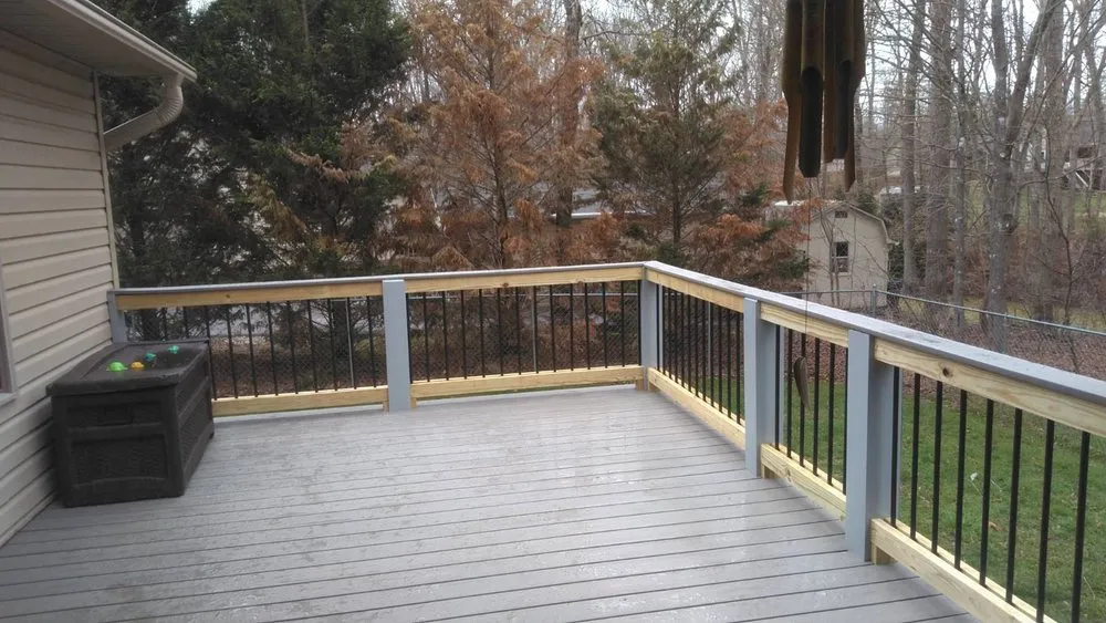 Slide of Manibilt Construction