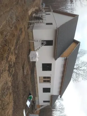 Manibilt Construction Logo