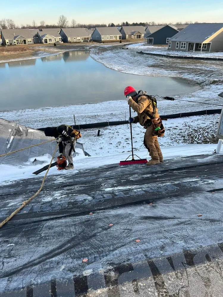 Slide of Manjoa Roofing