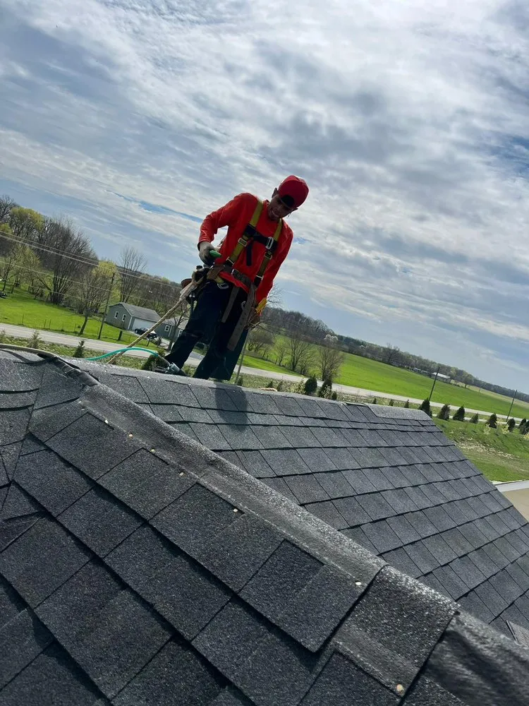 Slide of Manjoa Roofing