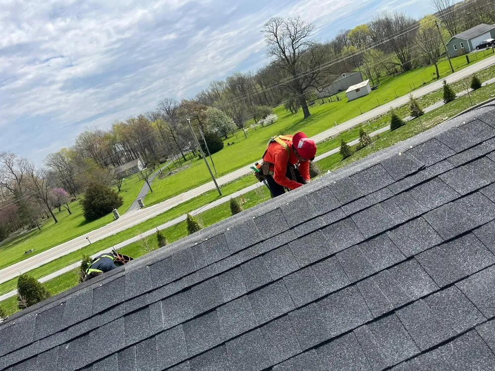 Slide of Manjoa Roofing