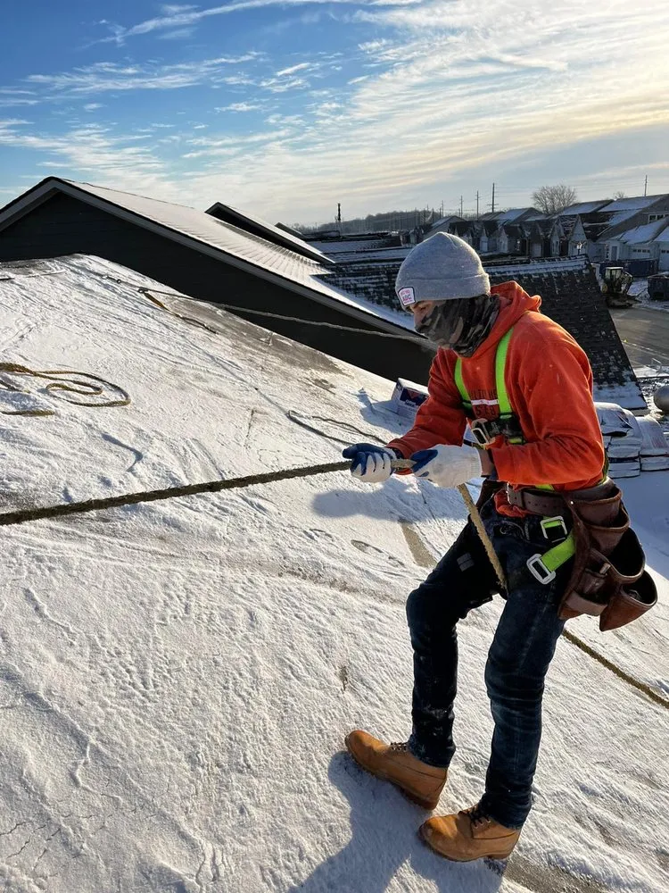 Slide of Manjoa Roofing