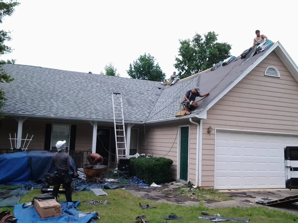 Slide of Manna Roof & Construction
