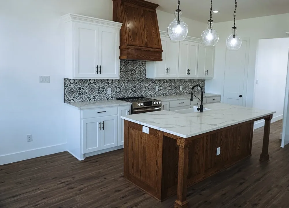 Slide of Manning Construction & Roofing