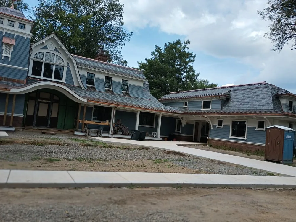 Reliable roof leak repair experts serving Bemus Point, NY - Manning Contracting