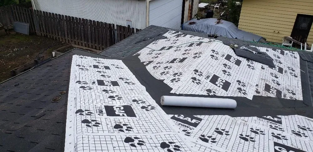 Slide of Manny Casas Construction LLC.