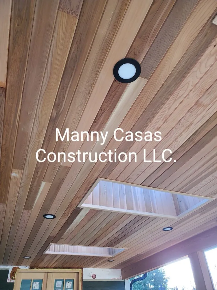 Slide of Manny Casas Construction LLC.