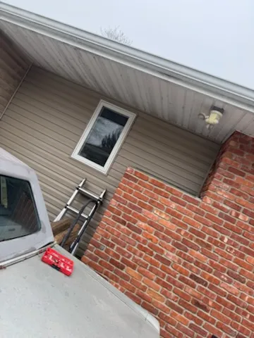 Slide of Mannys Construction