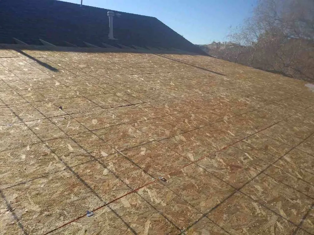 Slide of Manríquez Custom Design