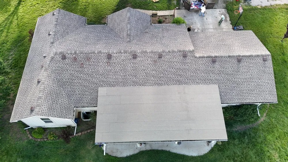 Slide of Manta Roofing & Exteriors