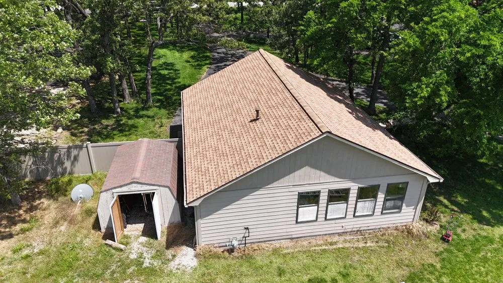 Slide of Manta Roofing & Exteriors