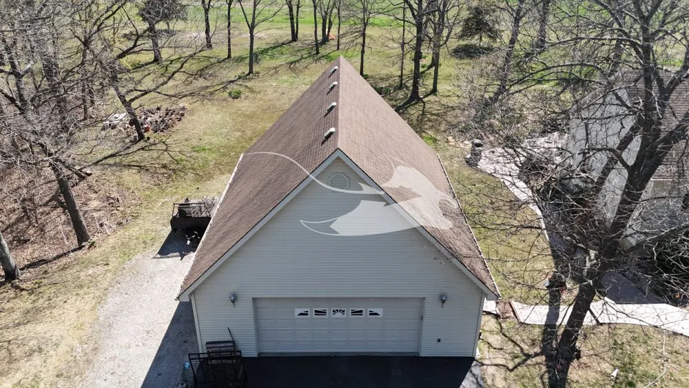 Slide of Manta Roofing & Exteriors