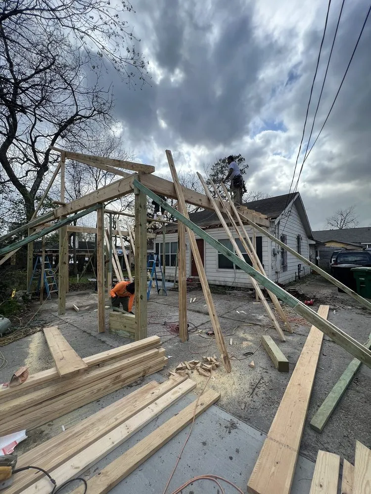 Slide of Manzano Construction and Roofing