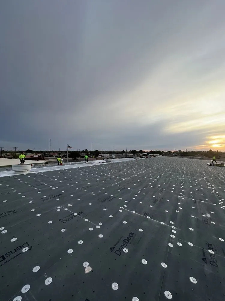 Slide of Manzano Construction and Roofing