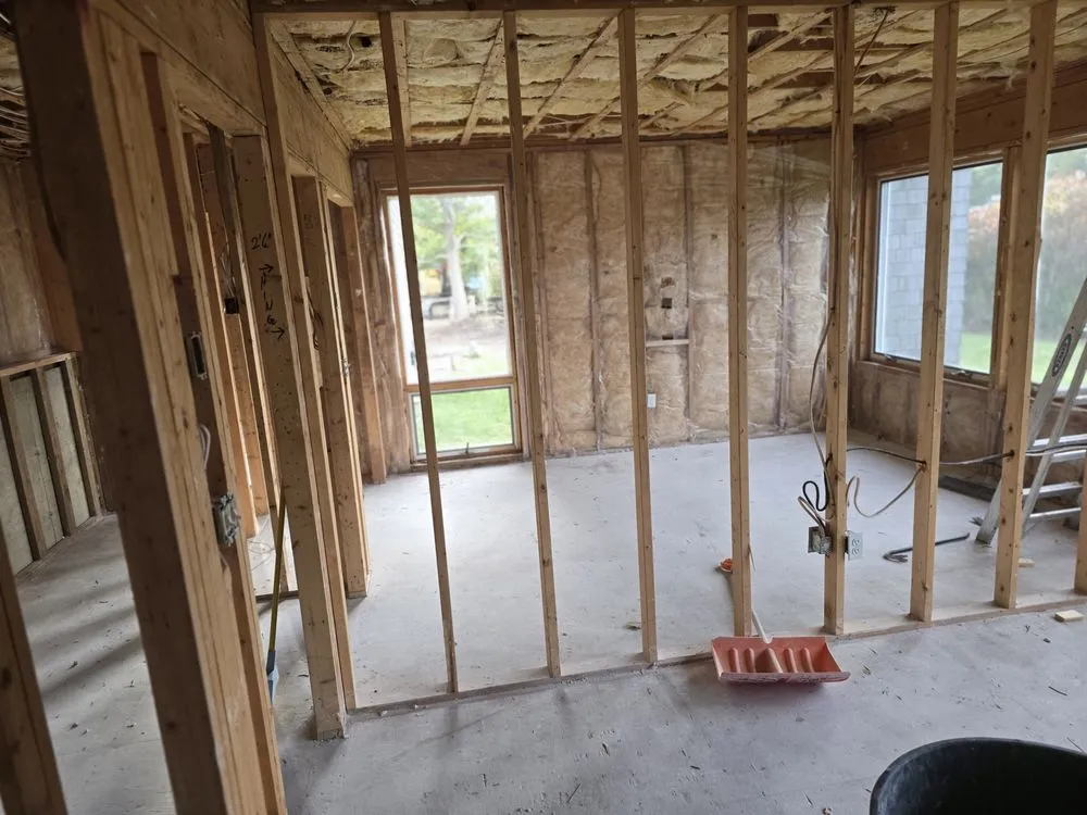 Slide of Manzone Roofing & Construction