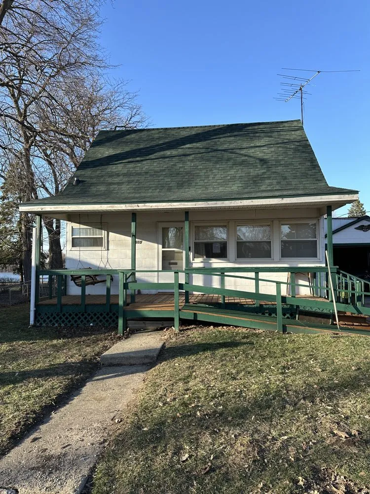 Slide of Mapes Construction