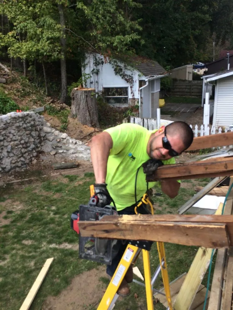 Slide of Maple Lake Builders