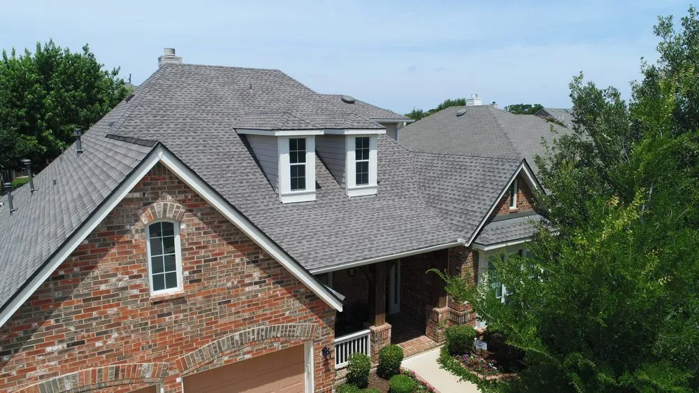Slide of Maplehill Roofing