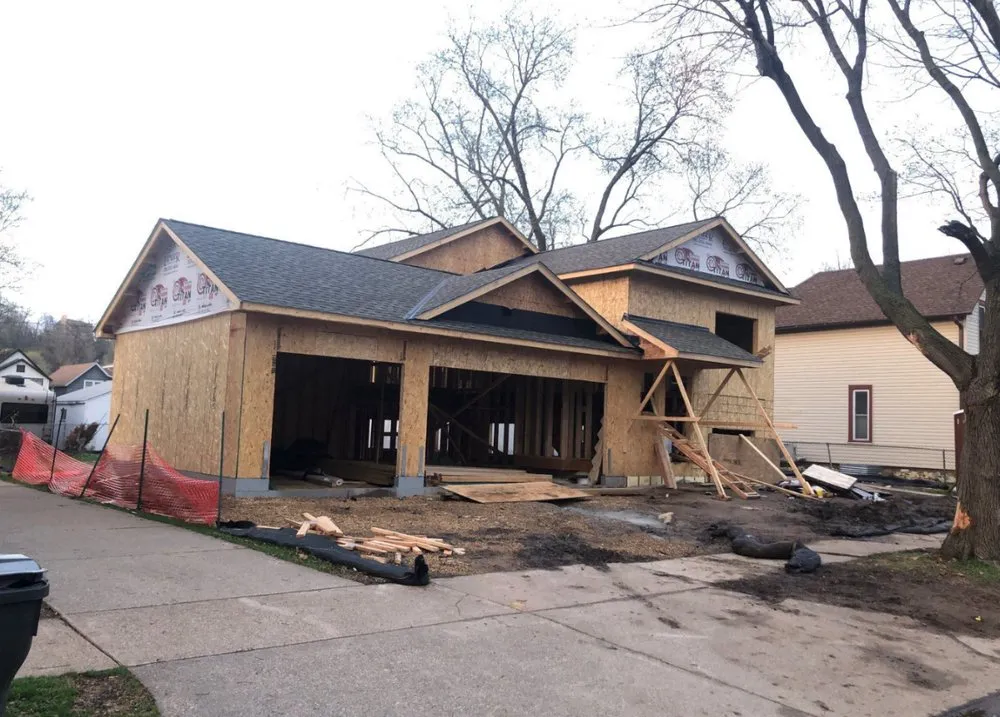 Slide of Maplewood Roofing Service