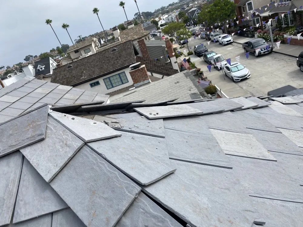 Slide of MAR Roofing