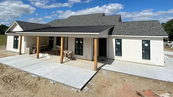 Marcell Construction Logo