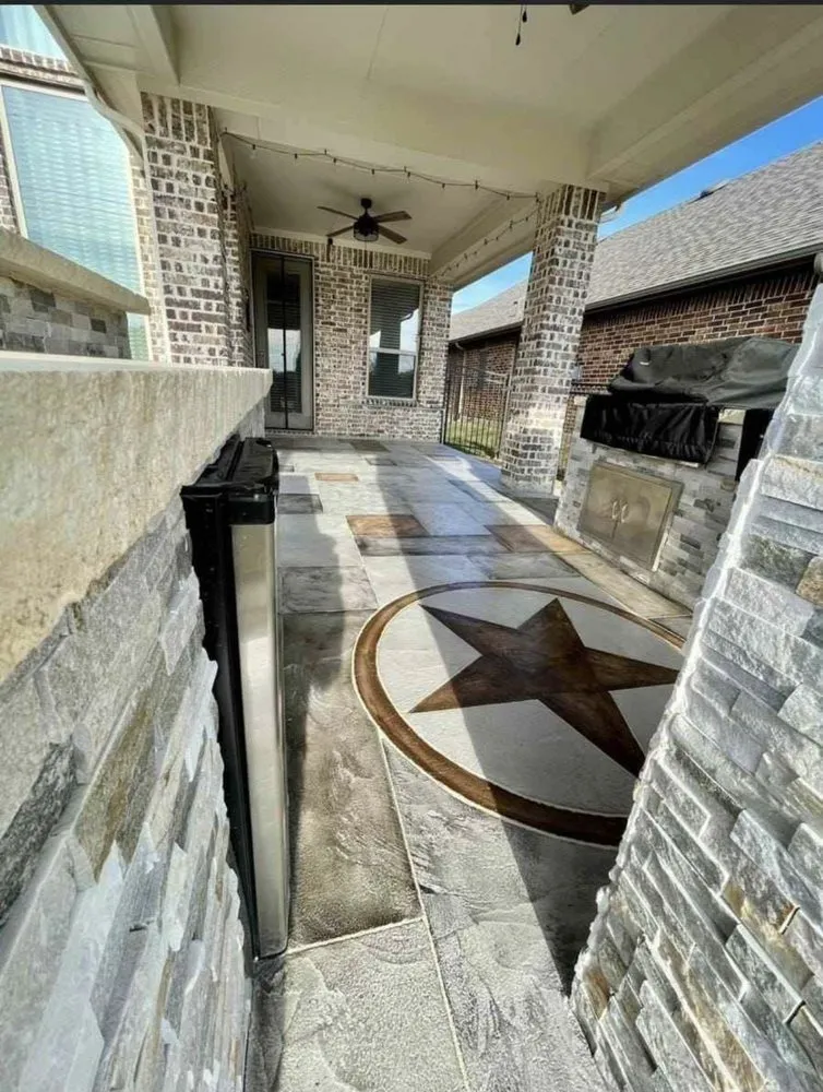 Slide of Marcos Construction