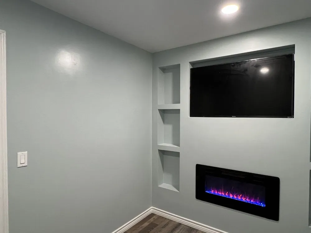 Slide of Marcos Construction