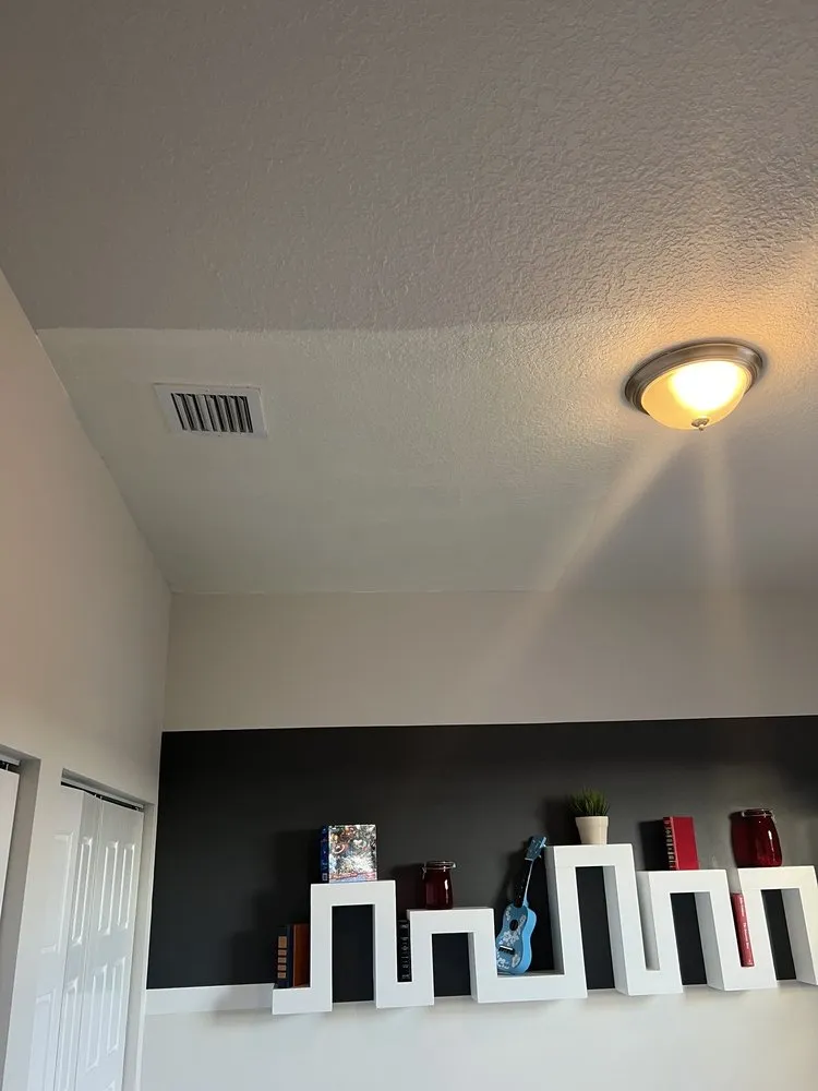 Slide of Marcos Handyman