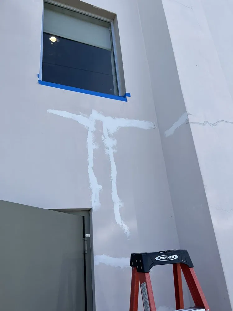 Slide of Marcos Handyman