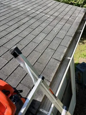 Marcus Gutters Cleaning Logo