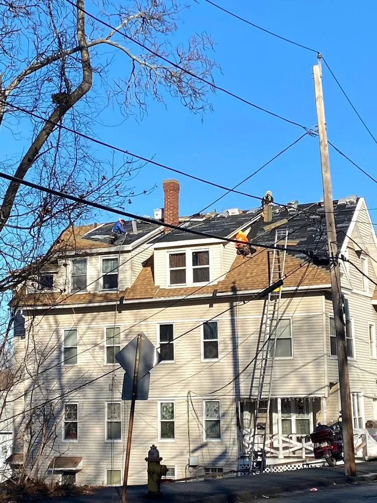 Slide of Marengo Roofing