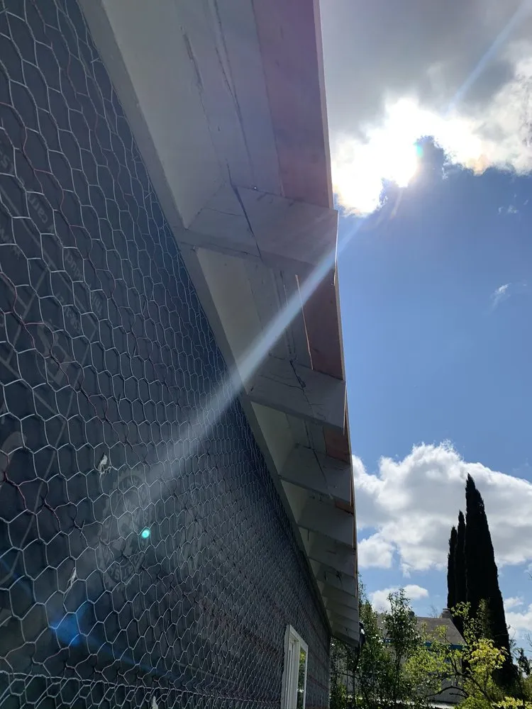 Slide of Marin's Roofing