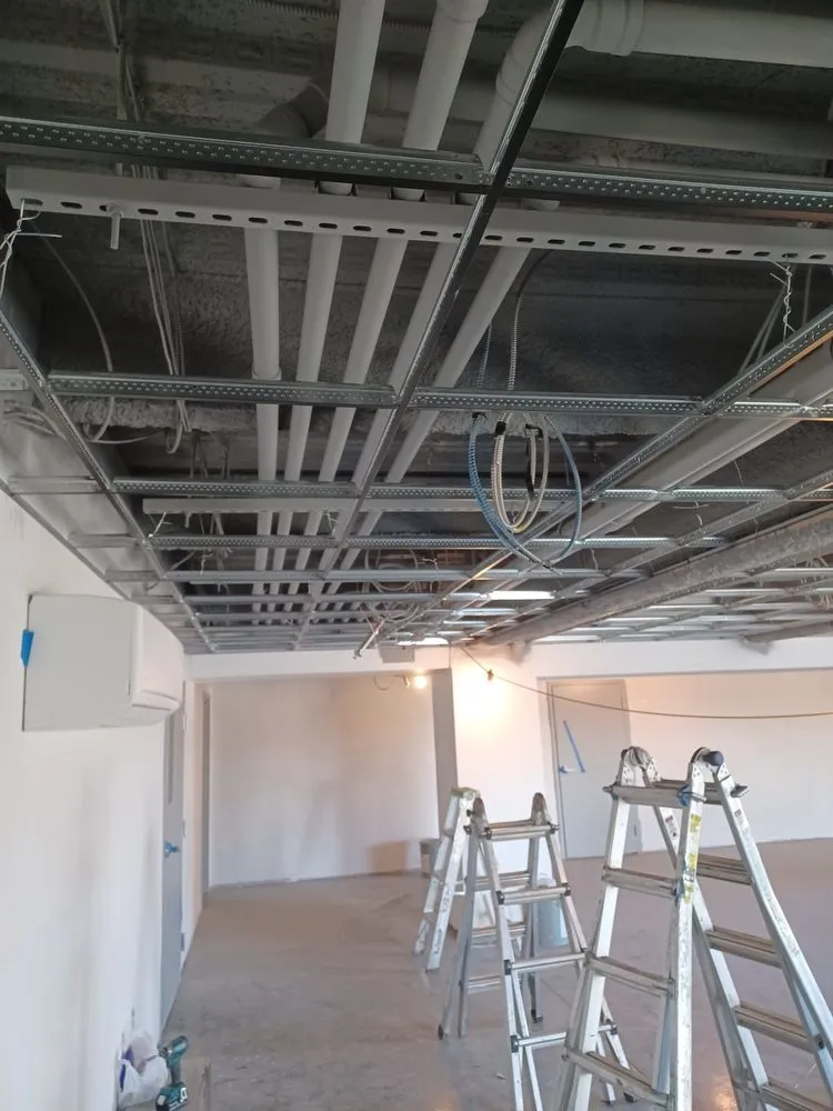 Slide of Mario Alb Maintains & Construction