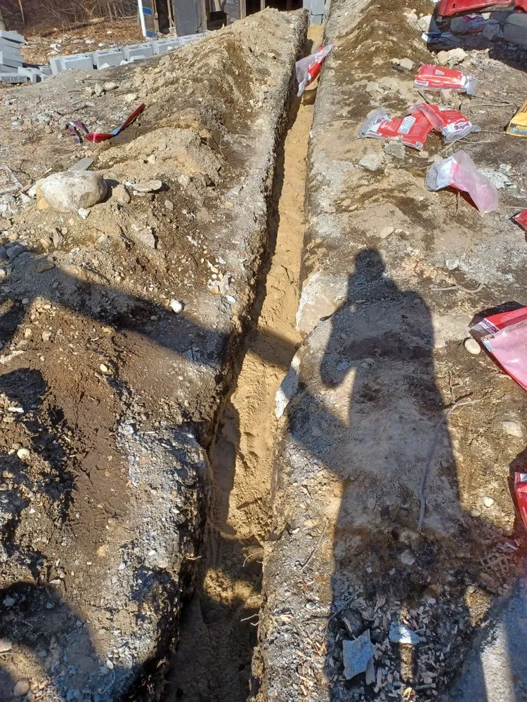 Slide of Mario Alb Maintains & Construction