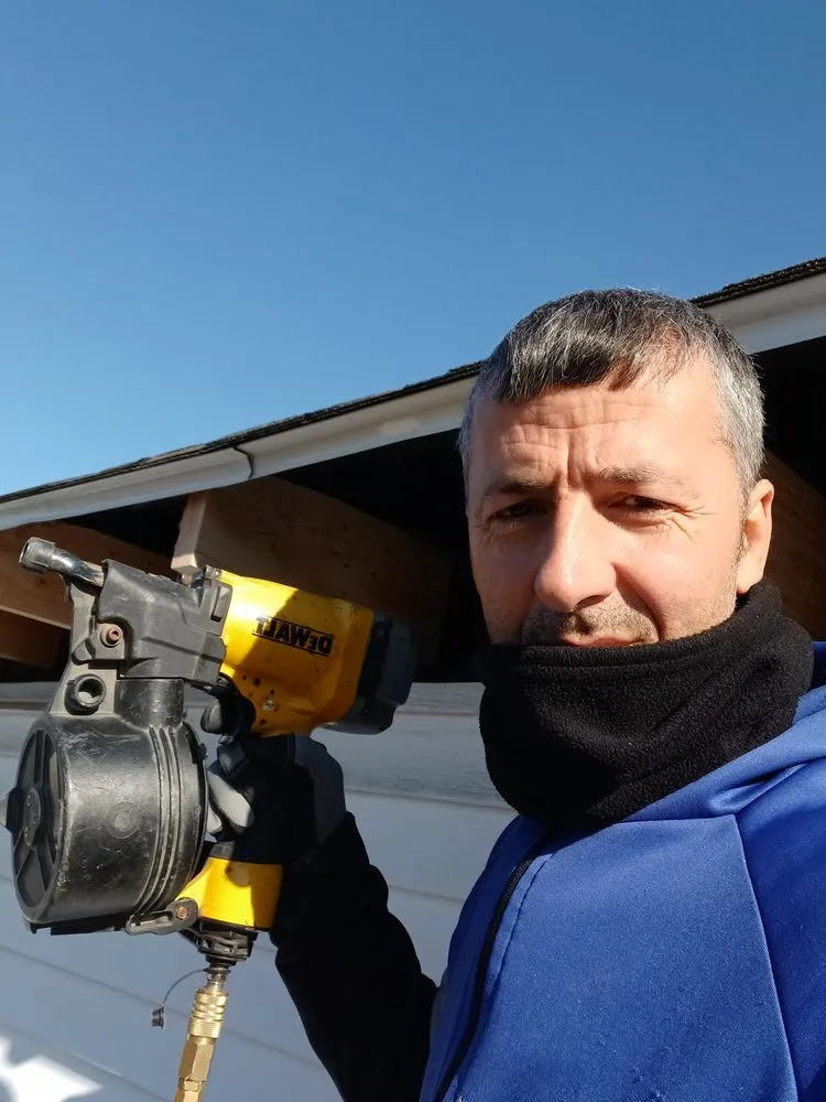 Slide of Mario Alb Maintains & Construction