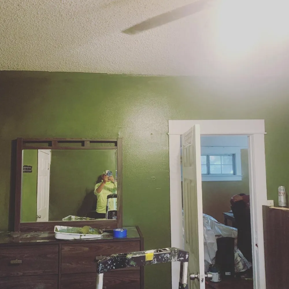 Slide of Mario Handyman