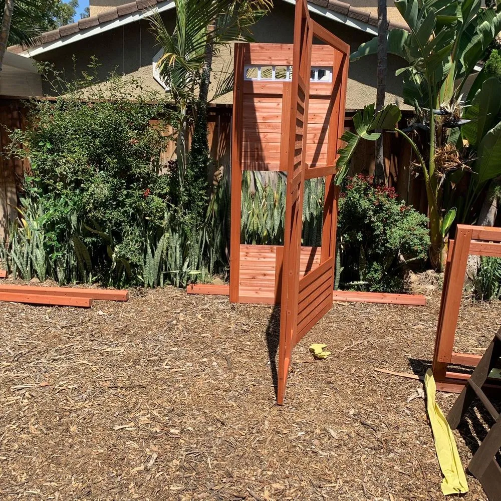 Slide of Mario Handyman