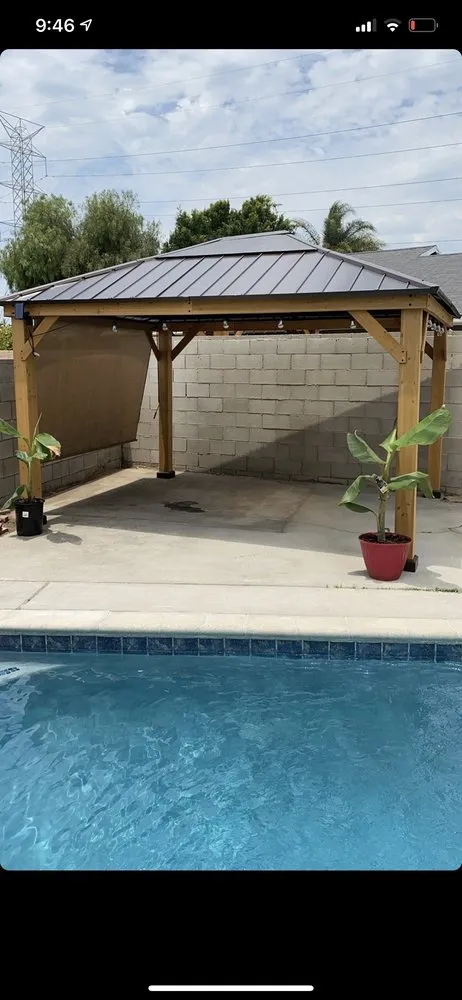 Slide of Mario Handyman