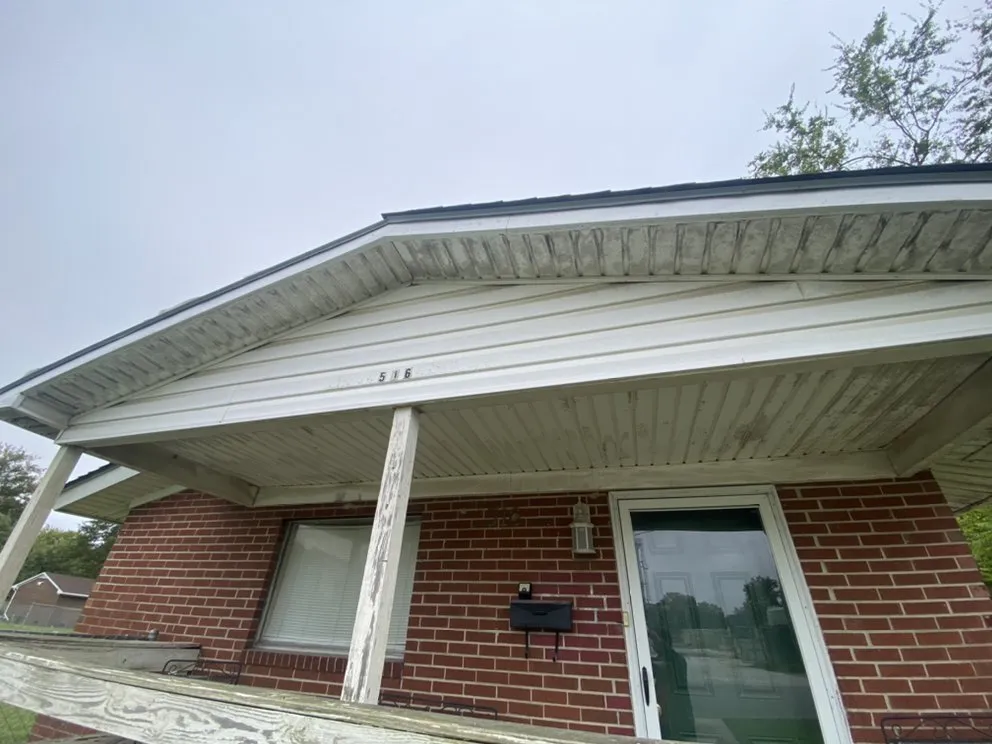 Emergency flat roof repair in Kenansville, NC - Marios Pressure Washing and Gutter Cleaning