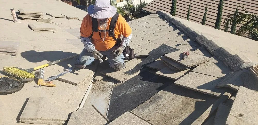 Slide of Mario's Roofing Services