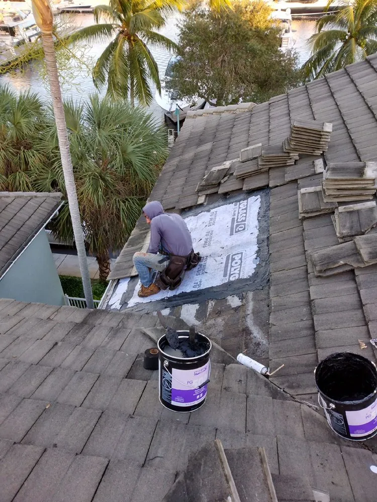 Slide of Marios Roofing