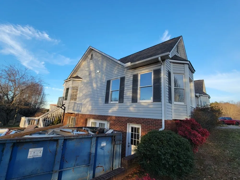 Licensed roof replacement in Pinnacle, NC by Mark Hiatt Construction
