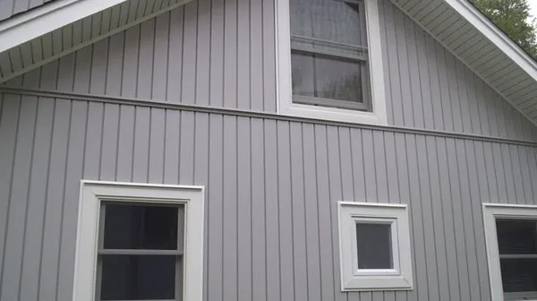 Mark Owens Roofing Logo