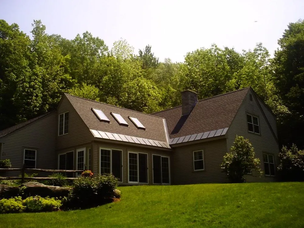 Slide of Markie Roofing & Spray Foam