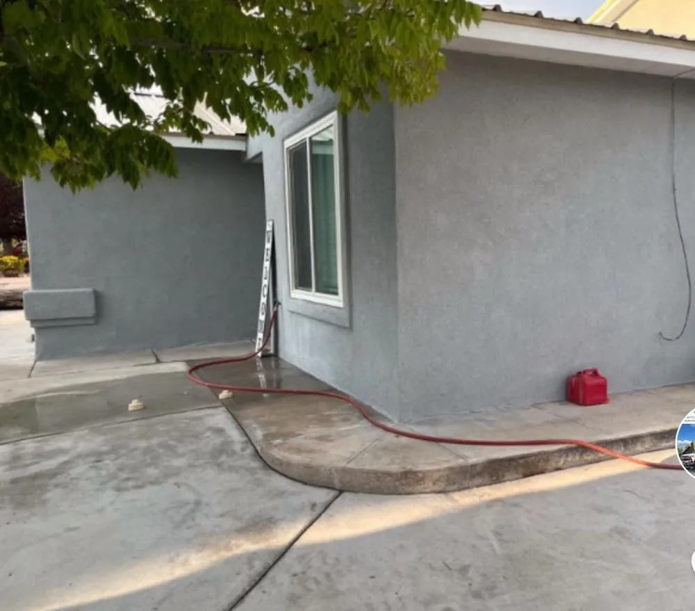 Slide of Marquez Construction