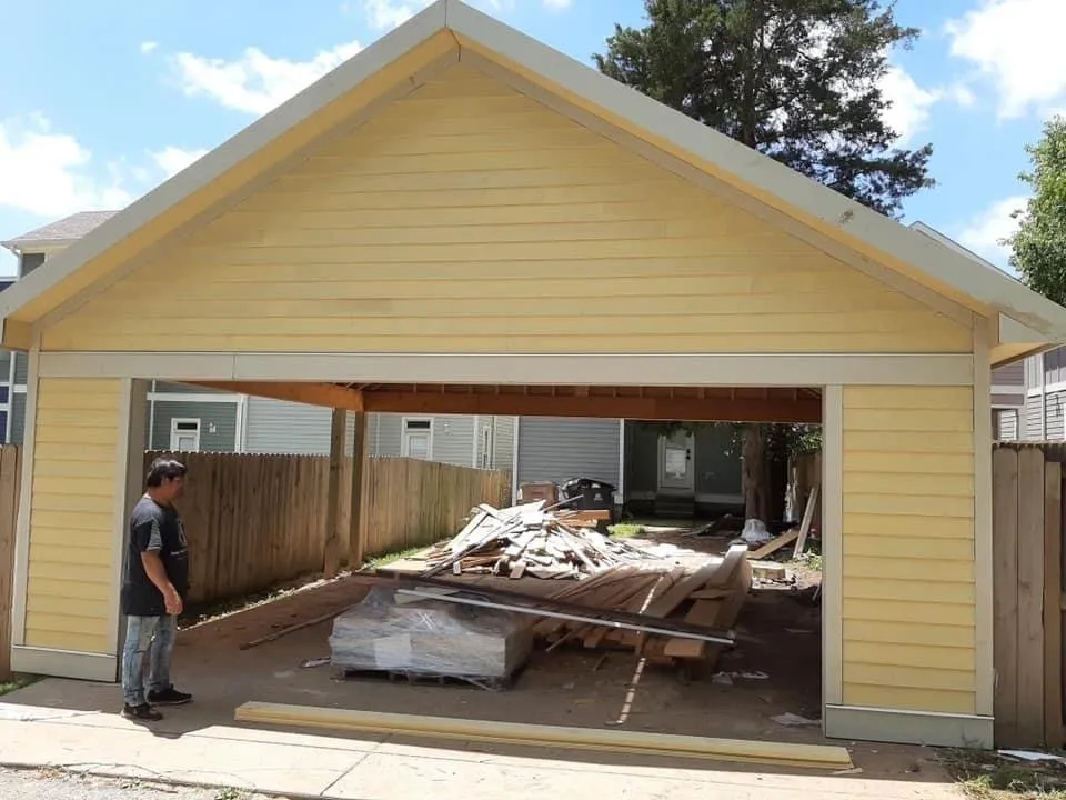 Slide of Marquez Construction and Remodeling