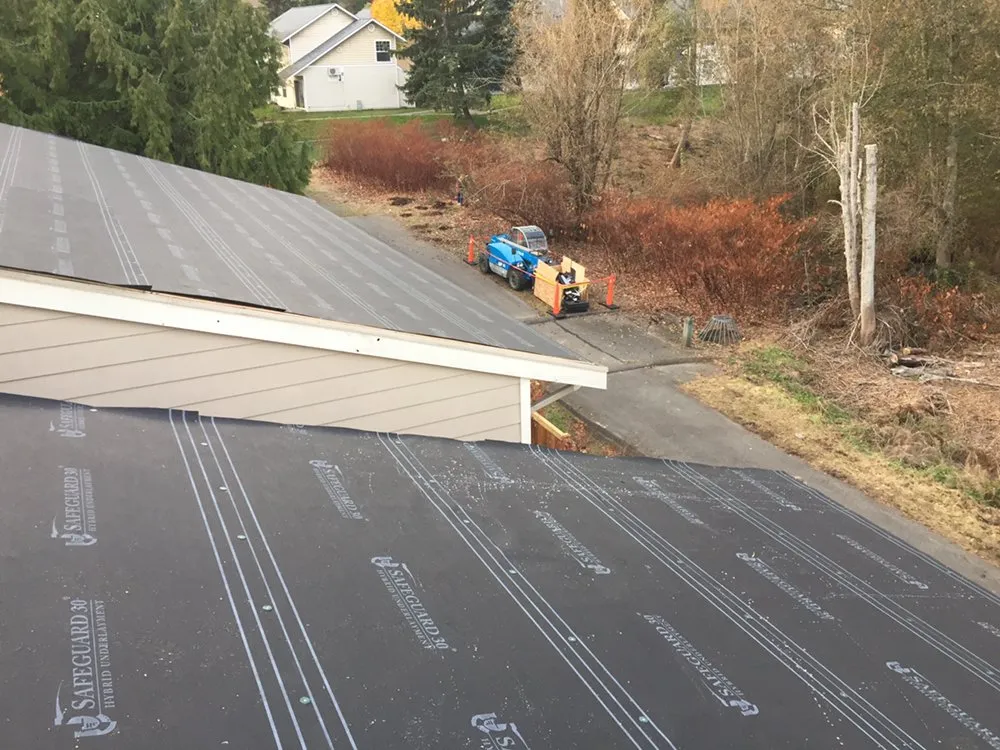 Slide of Marquez Roofing