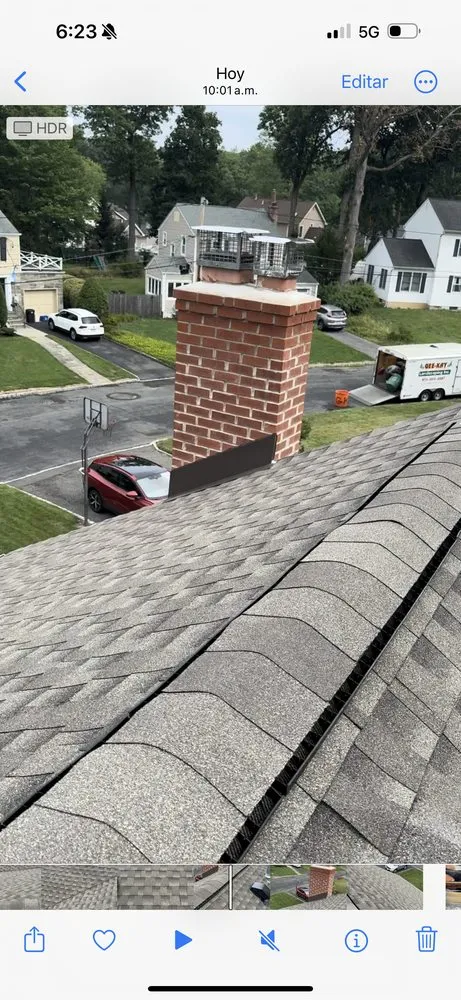 Slide of Marroquines Construction