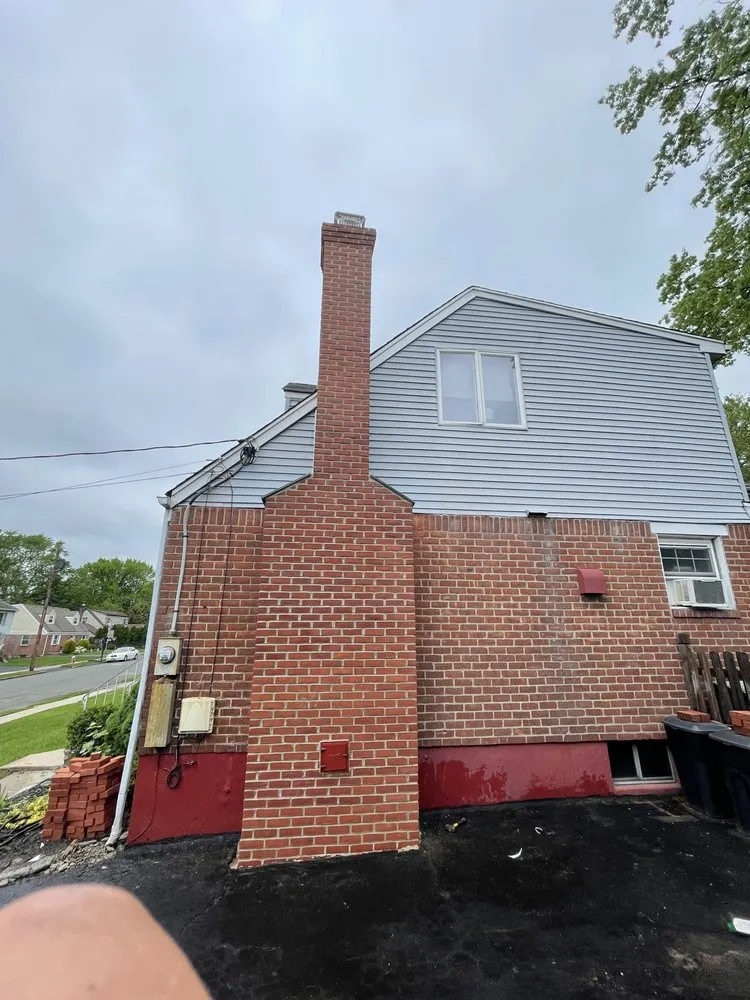 Slide of Marroquines Construction