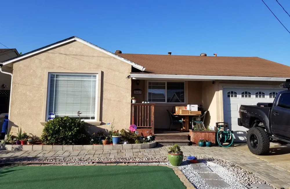 Slide of Marroquin's Roofing